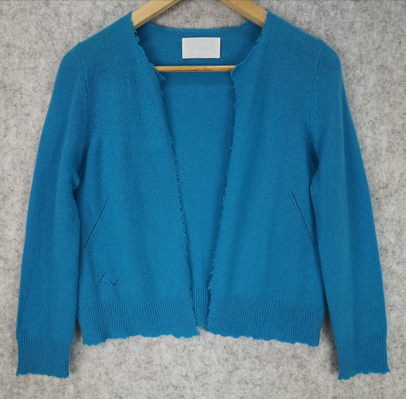 MARLA C 9GG 2/24 100%CASHMERE